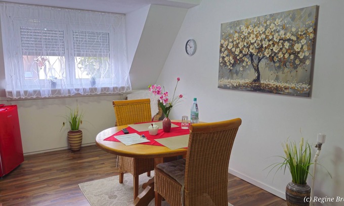Grevenbroich Bed & Breakfast | Accommodation is conveniently located between the major cities of Cologne/Düsseldorf/Aachen