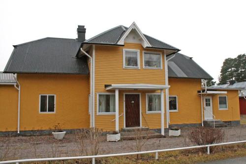 Hultsfred Municipality Bed & Breakfast | AceVilla