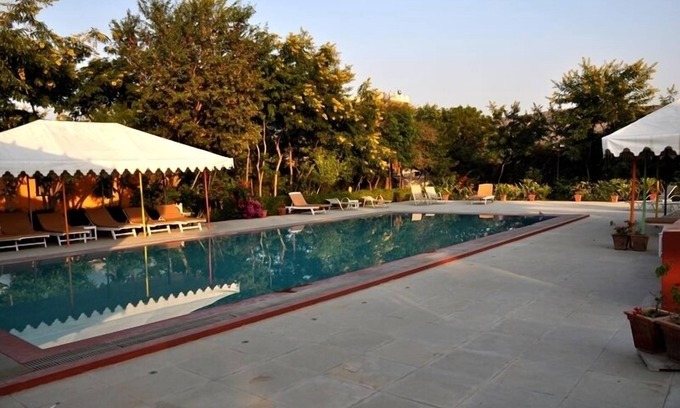 Ani Hotel | Achrol Bagh