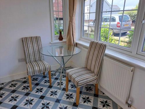 Dovercourt Apartment | Ackland lodge by the Sea