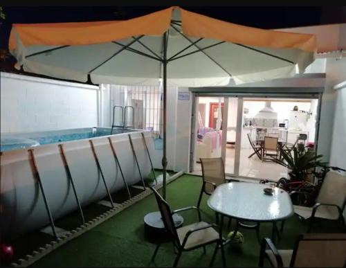 Lebrija Apartment | Acogedor loft a 30 minutos de la playa y montaña