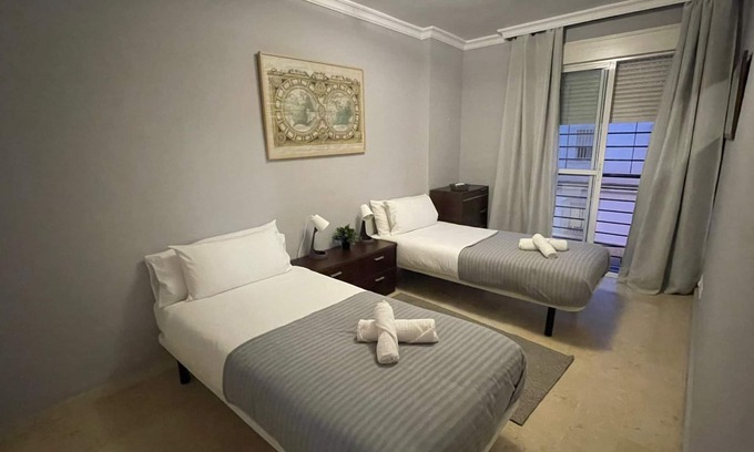 Palma-Palmilla Apartment | Acogedor y Tranquilo Piso en Málaga Capital