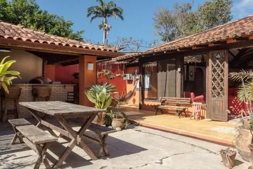Bosque de Geriba House | Aconchegante casa prox. a praia em Geribá/Búzios
