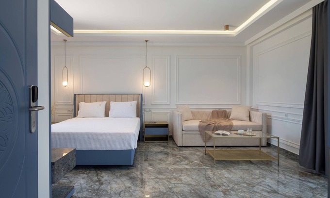 Neos Marmaras Hotel | Acropol Golden Suites