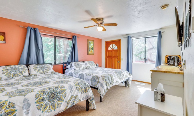 Idyllwild Apartment | Across From Hiking Trails: Woodsy Studio!