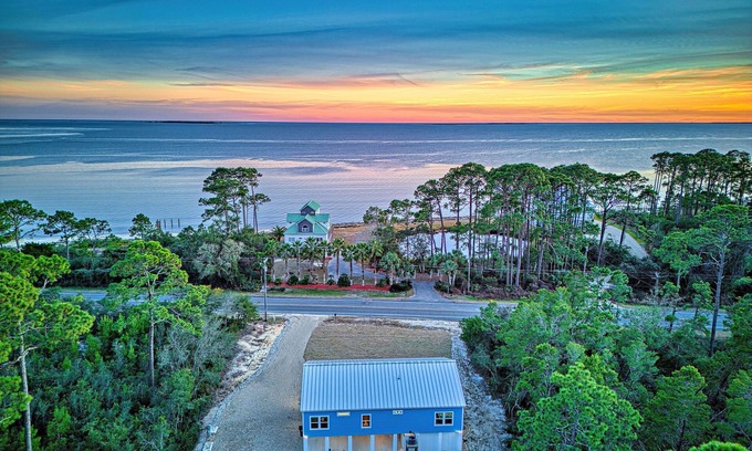 Carrabelle House | Across from Beach, Sunrise & Sunset Views, Screened Porch!