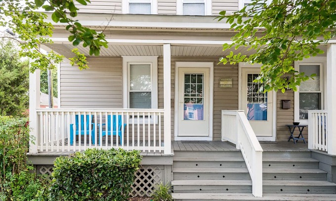 Cape Charles House | Across from the park and 2 blocks from beach & restaurants- LEFT side of duplex