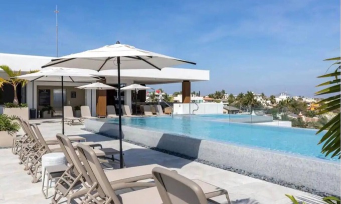 Bucerias Condo | ACROSS THE STREET FROM OCEAN! Stunning Condo with Private Pool/patio