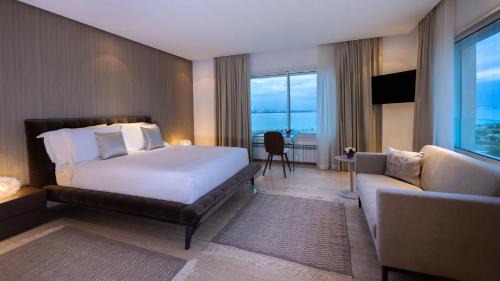 Les Berges Du Lac II Hotel | ADAM Hotel Suites