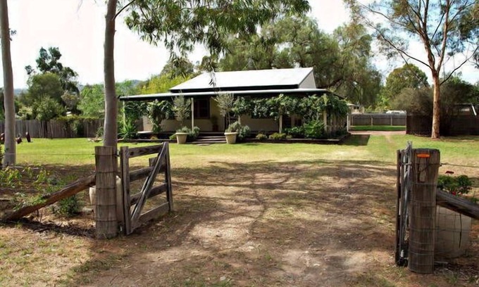 Broke House | Adamae Cottage Hunter Valley