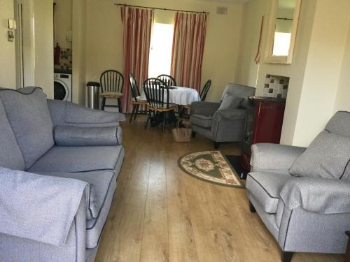Adare Apartment | Adare Luxury Riverside Apartment