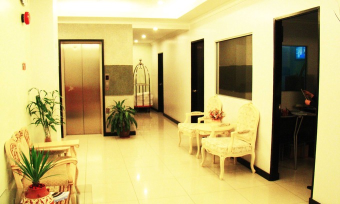 Penampang Hotel | Adel Hotel