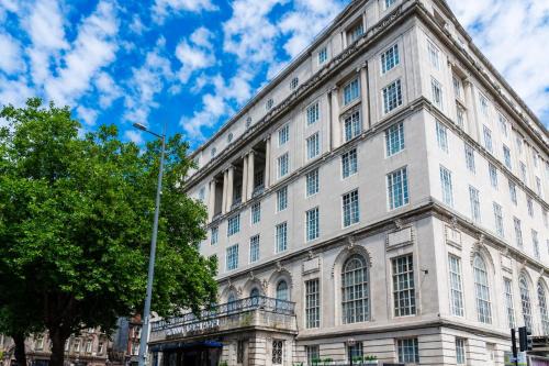 Liverpool City Centre Hotel | Adelphi Hotel