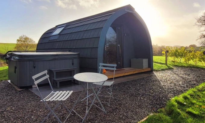 Welshpool Cottage | ADERYN POD, family friendly, luxury holiday cottage in Guilsfield