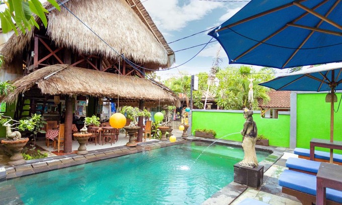 Mushroom Bay Resort | Adi Bungalow Lembongan