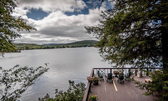 Inlet House | Adirondack 5-Bedroom Estate on Fourth Lake, between Old Forge & Inlet NY