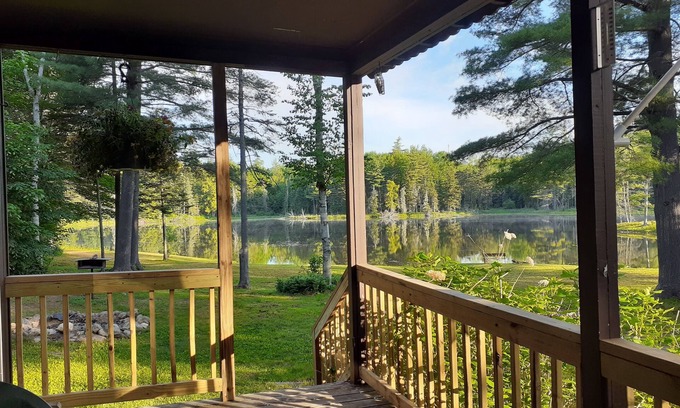 Olmstedville House | Adirondack mt. retreat Lake Winslow Homer. Kayaks, Cornhole boards included.