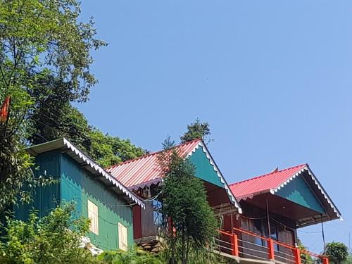 Darjeeling House | Adithyanaman Cottage Homestay