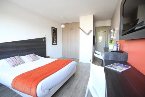Chevilly-Larue Apartment | Adonis Paris Sud
