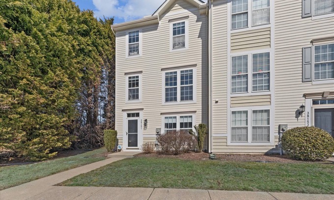 Ocean View House | ADORABLE TOWNHOUSE IN POOL/TENNIS CMMTY - 38151 GREENPORT LN, OCEAN VIEW, DE