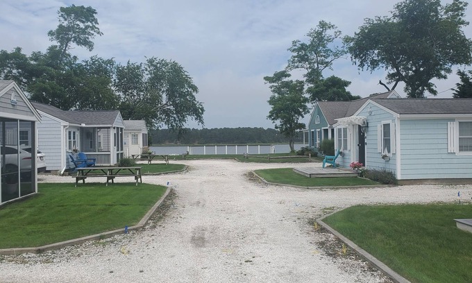 West Dennis Cottage | Adorable Unique Rental in West Dennis, MA Unit 4