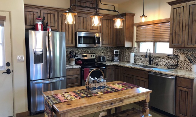 Cave Creek Cottage | Adorable Western Casita on 5 acres