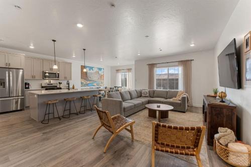 St. George House | Adventure Basecamp townhouse