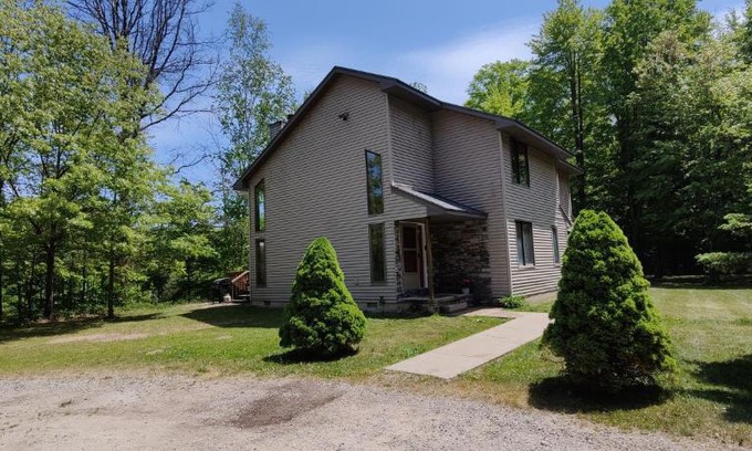 Marion House | Adventures @ Cottage on the Bend