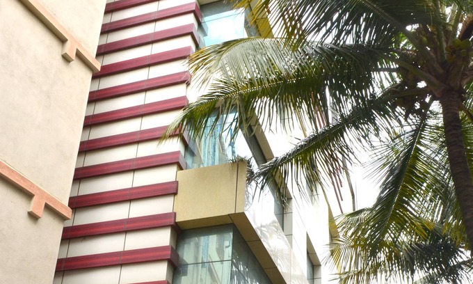 Bommasandra Hotel | Adya Classic