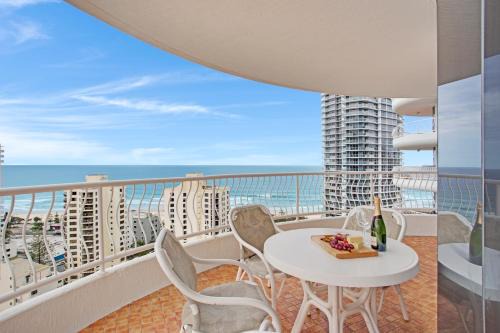 Surfers Paradise Apartment | Aegean Resort Apartments