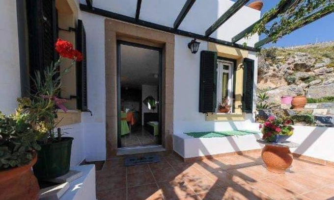 Panteli Apartment | AEGEAN SUNRISE STUDIO at Panteli Leros