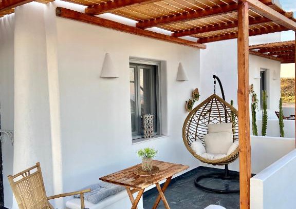 Santorini Villa | Aeron Suites