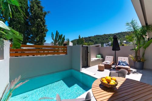 Ixia Apartment | Afesou Suites