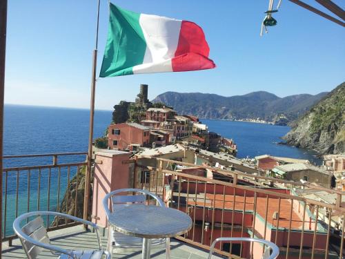 Vernazza House | Affittacamere Elisabetta