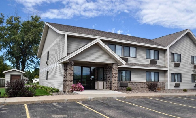 Thorp House | Affordability Meets Comfort! 4 Comfortable Units, Free Breakfast
