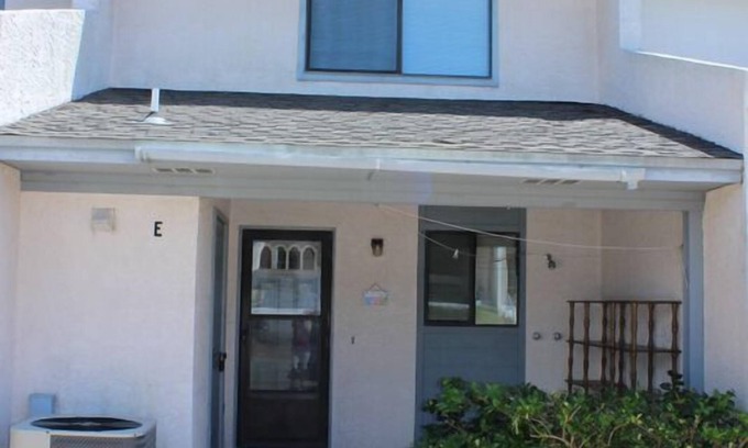 Laguna Beach Estates House | Affordable and Quiet Townhouse Rental in Panama City Beach!