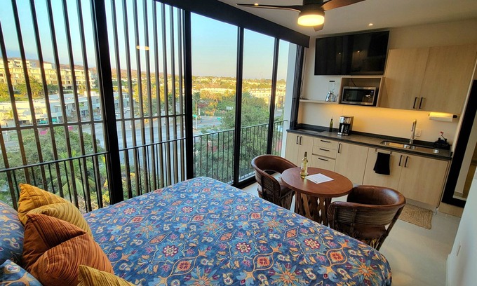 Bucerias Apartment | Affordable & Inviting Junior Suite - Steps to the Beach - Beautiful Views
