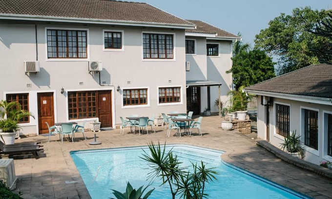Athlone Bed & Breakfast | African Sands B&B