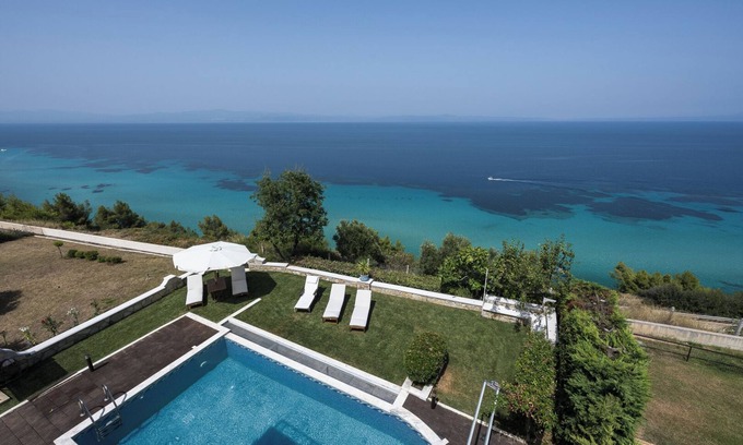 Kassandra Villa | Afytos Wonder View by Luxlikehome