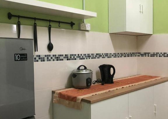 Dungun House | afza homestay Sura free unifi
