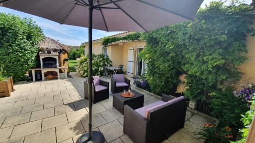 Saint-Georges-les-Baillargeaux House | AGAPANTHE