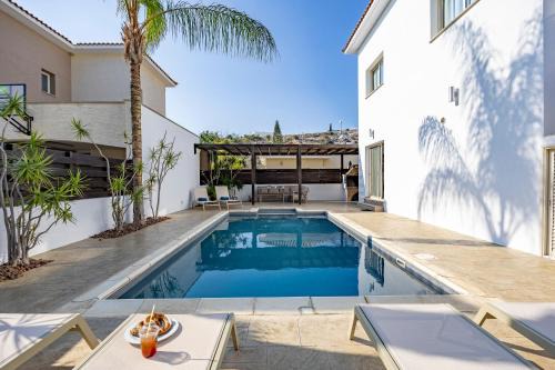 Agios Tychon Villa | Agios Tychon Luxury Villa with Private Pool