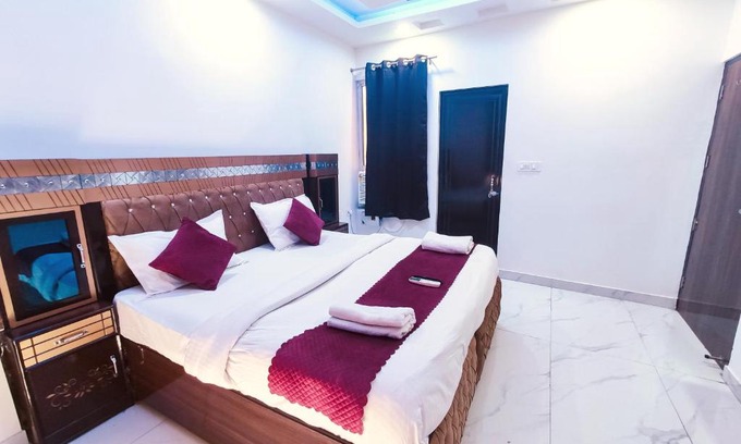 Haridwar Hotel | AGK Heritage - Top Rated Property in Haridwar