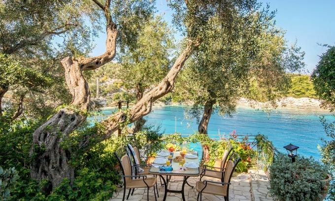 Longos Villa | Aglaia Villa (Loggos) Sleeps 2-4