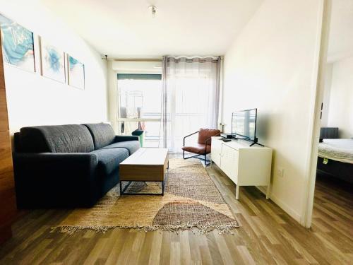 Sarcelles Apartment | Agréable 2 pièces avec balcon et Parking transports by immo kit bnb
