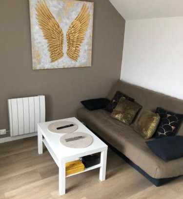 Faubourg North Apartment | Agréable T2 au centre de Dijon
