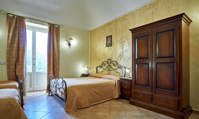 Regalbuto House | Agriturismo Conte Ruggero