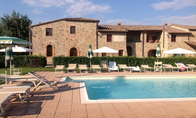 San Macario In Monte Apartment | Agriturismo La Peschiera - Veranda prov. of Siena near San Gimignano