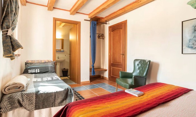 Noto Other | Agriturismo Stallaini, family hospitality surrounded by art and nature