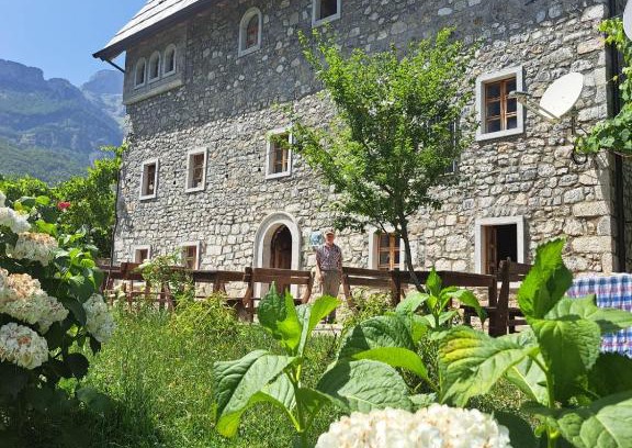 Theth Apartment | Agroturizem Ndoc Gjecaj